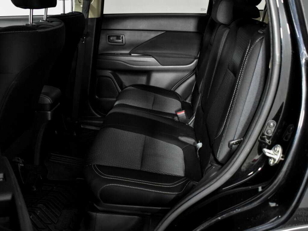 Mitsubishi Outlander 2019 года с пробегом. Фото: #11