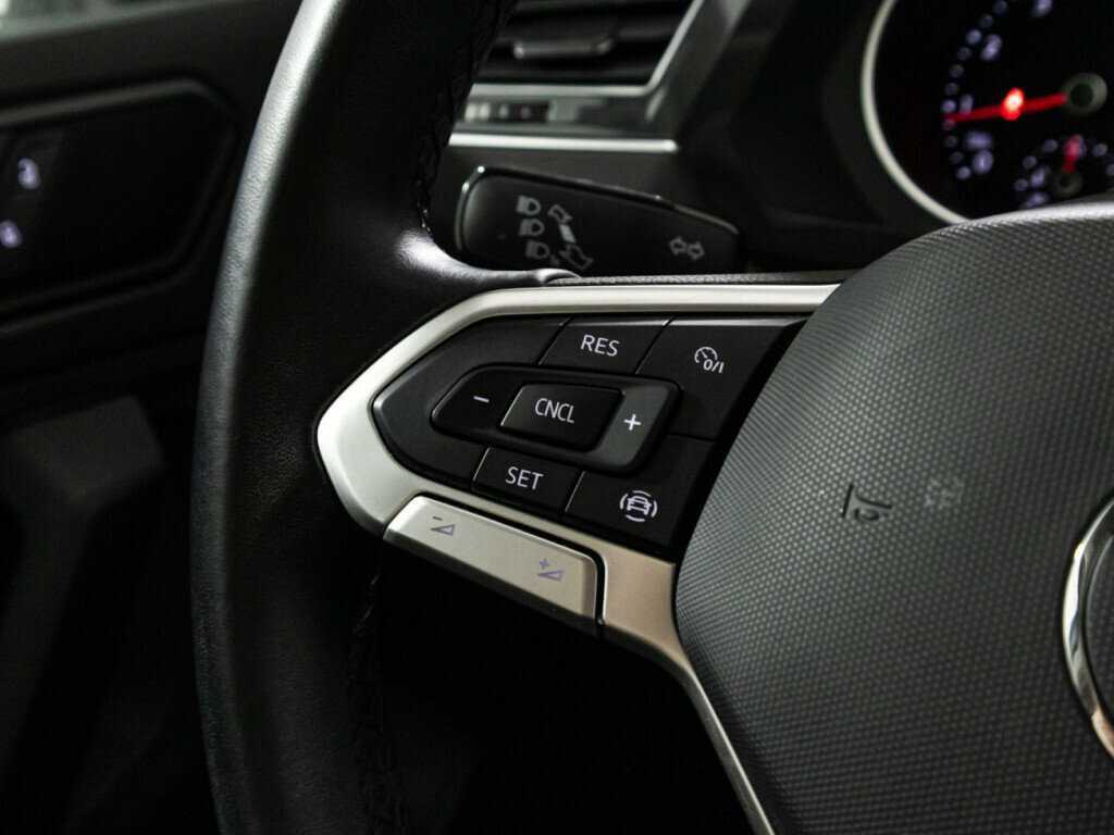 Volkswagen Tiguan 2021 года с пробегом. Фото: #19