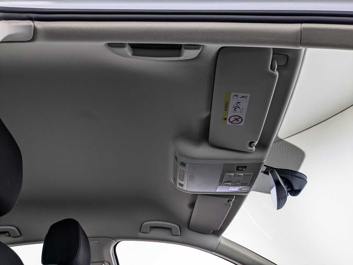 Volkswagen Passat 2019 года с пробегом. Фото: #19