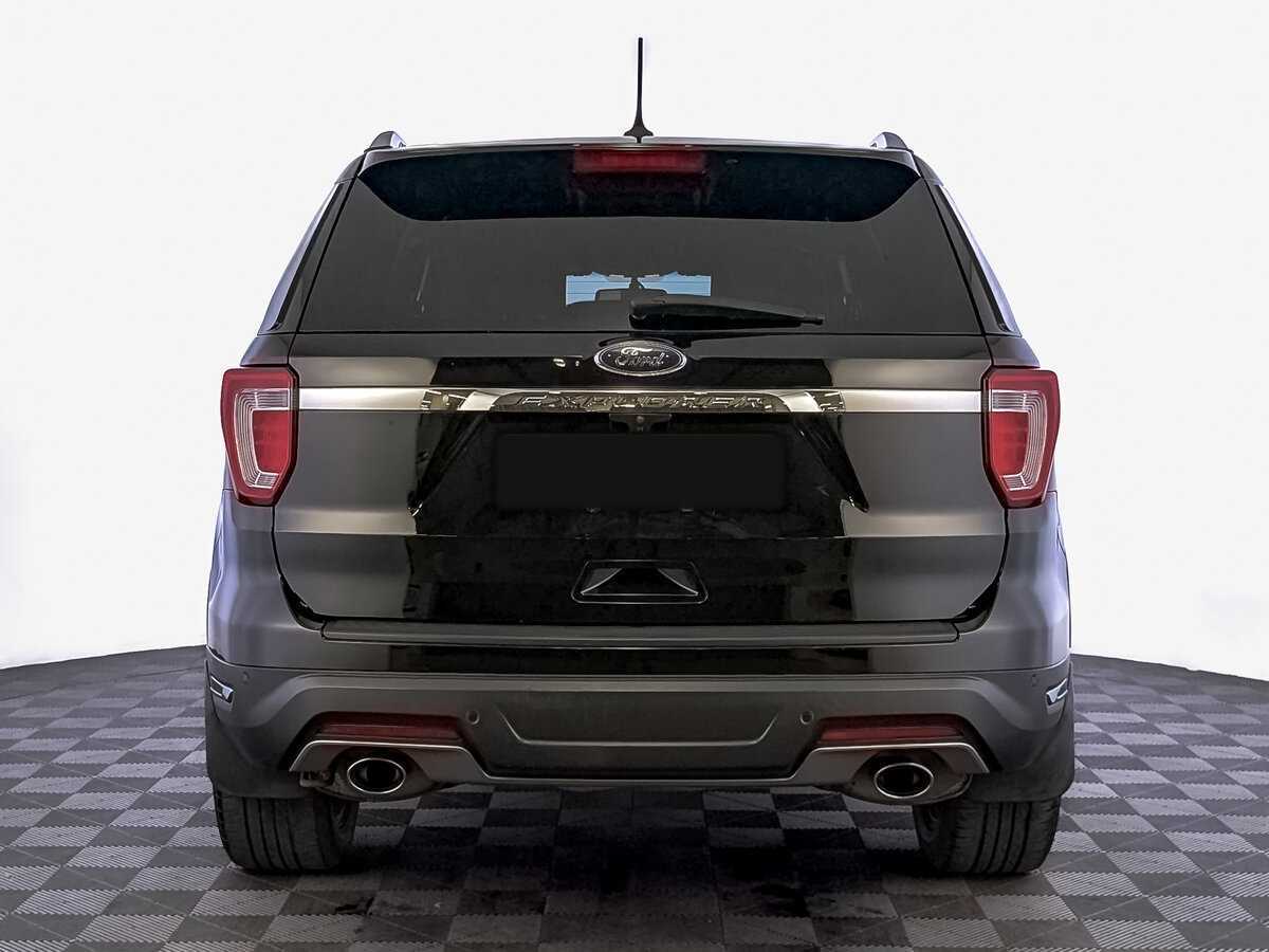 Ford Explorer 2018 года с пробегом. Фото: #5