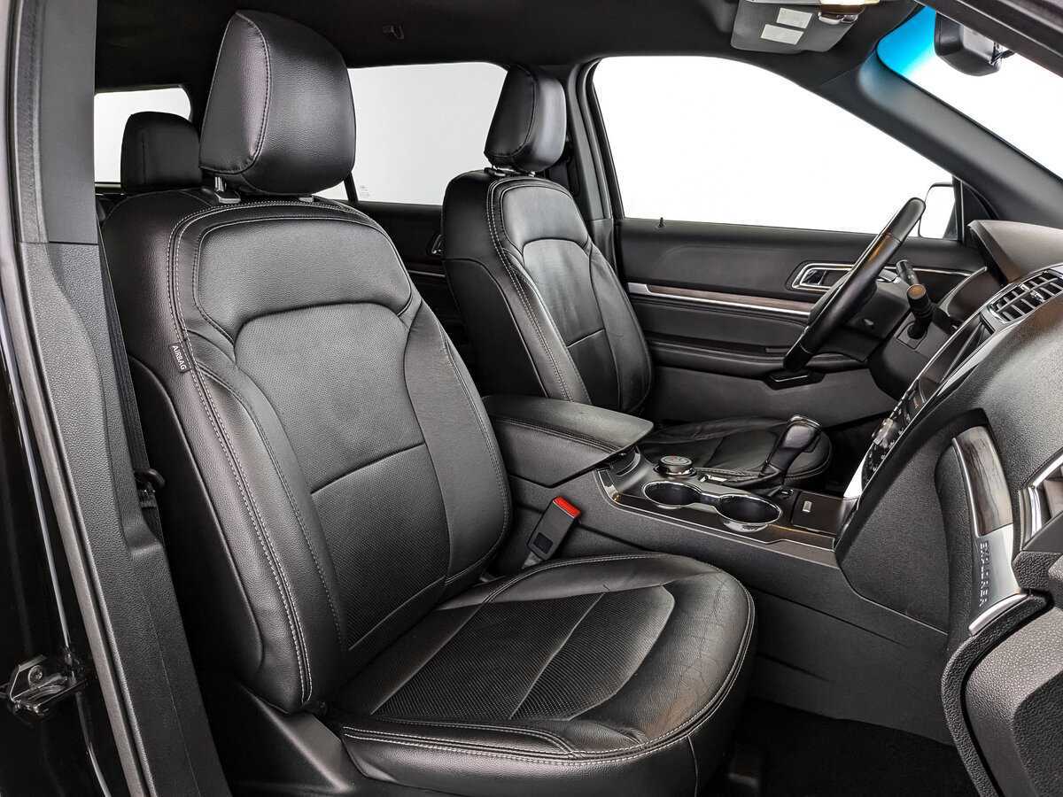 Ford Explorer 2018 года с пробегом. Фото: #22
