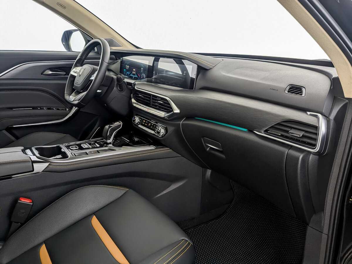 FAW Bestune T77 2022 года с пробегом. Фото: #9