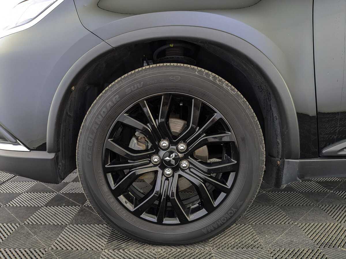 Mitsubishi Outlander 2021 года с пробегом. Фото: #11