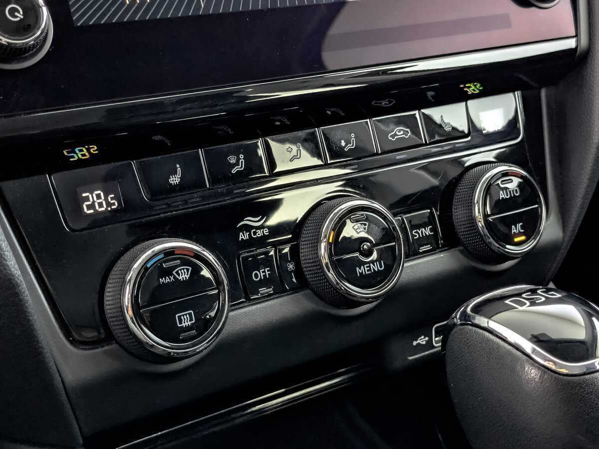 Skoda Octavia 2020 года с пробегом. Фото: #22