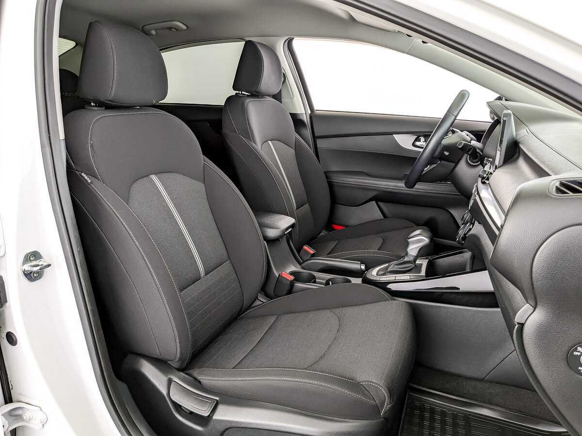 Kia Cerato 2021 года с пробегом. Фото: #22