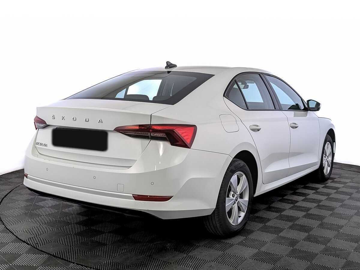 Skoda Octavia 2021 года с пробегом. Фото: #4
