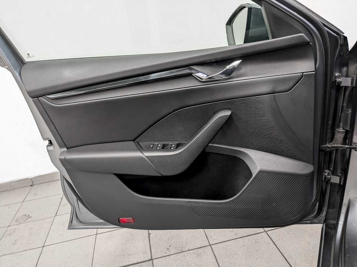 Skoda Octavia 2021 года с пробегом. Фото: #18