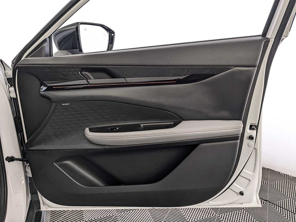 Changan UNI-V 2023 года с пробегом. Фото: #23