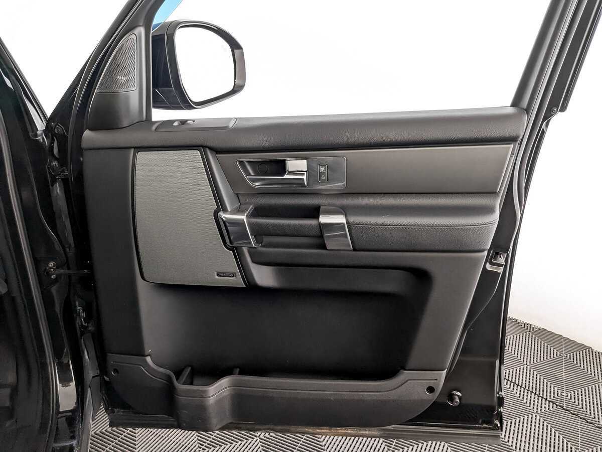 Land Rover Discovery 2015 года с пробегом. Фото: #20