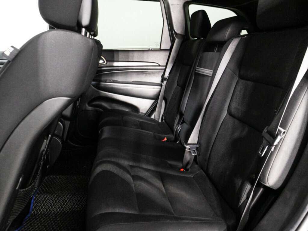 Jeep Grand Cherokee 2013 года с пробегом. Фото: #9