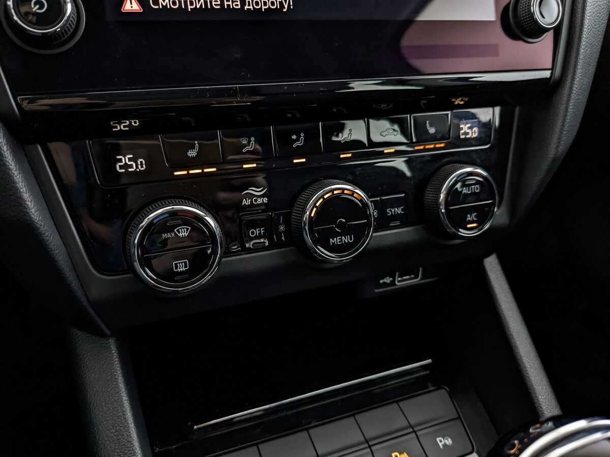 Skoda Octavia 2019 года с пробегом. Фото: #25