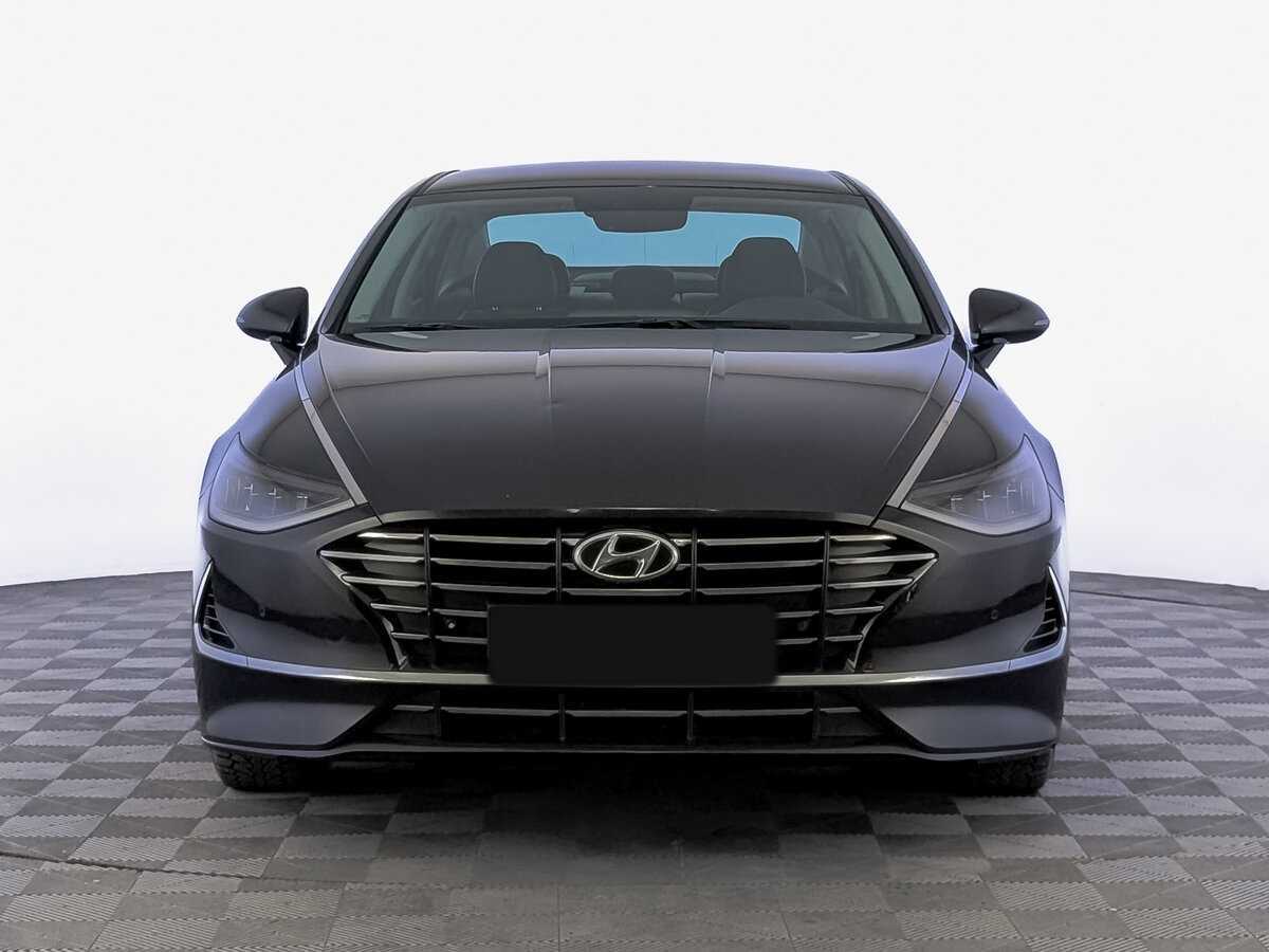 Hyundai Sonata 2021 года с пробегом. Фото: #1
