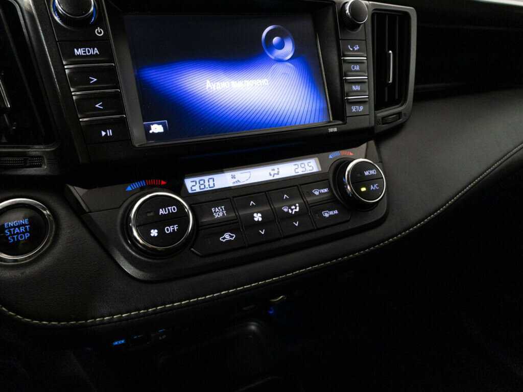 Toyota RAV4 2017 года с пробегом. Фото: #19