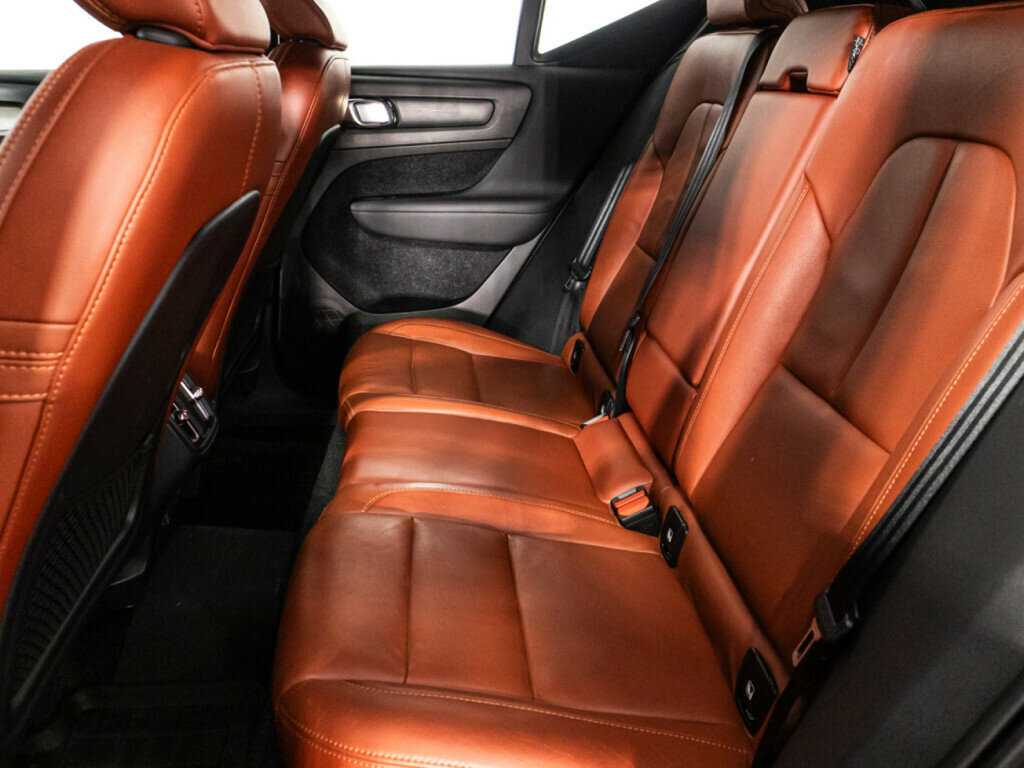Volvo XC40 2018 года с пробегом. Фото: #9