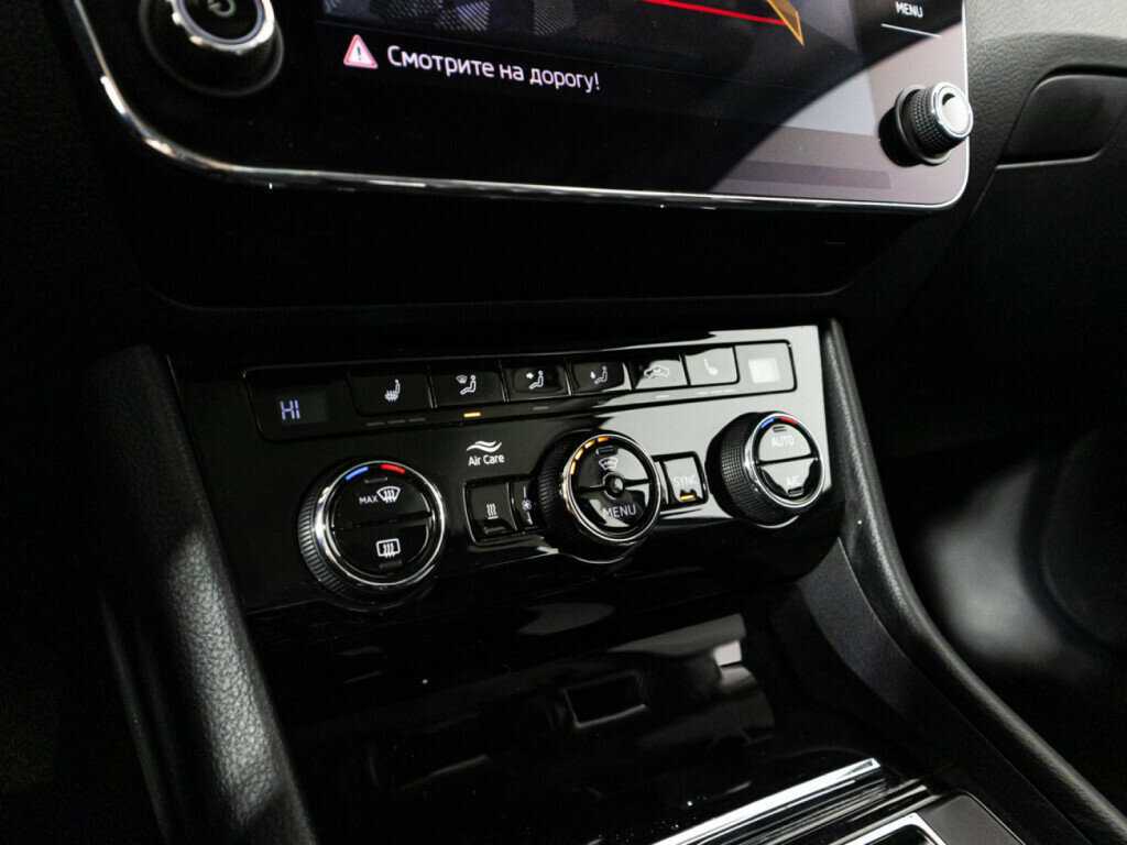 Skoda Superb 2018 года с пробегом. Фото: #16