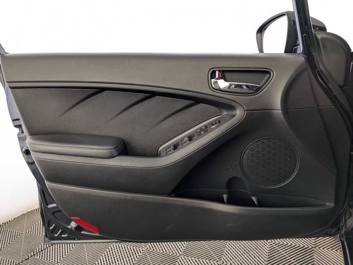 Kia Cerato 2019 года с пробегом. Фото: #15