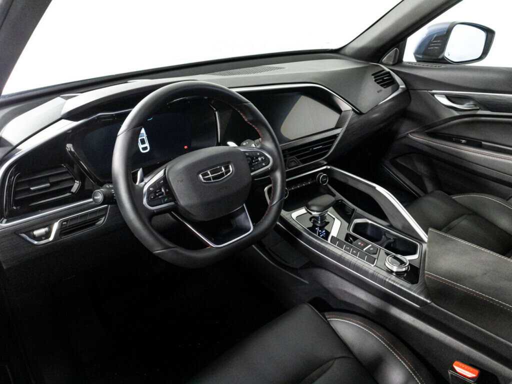 Geely Tugella 2022 года с пробегом. Фото: #10