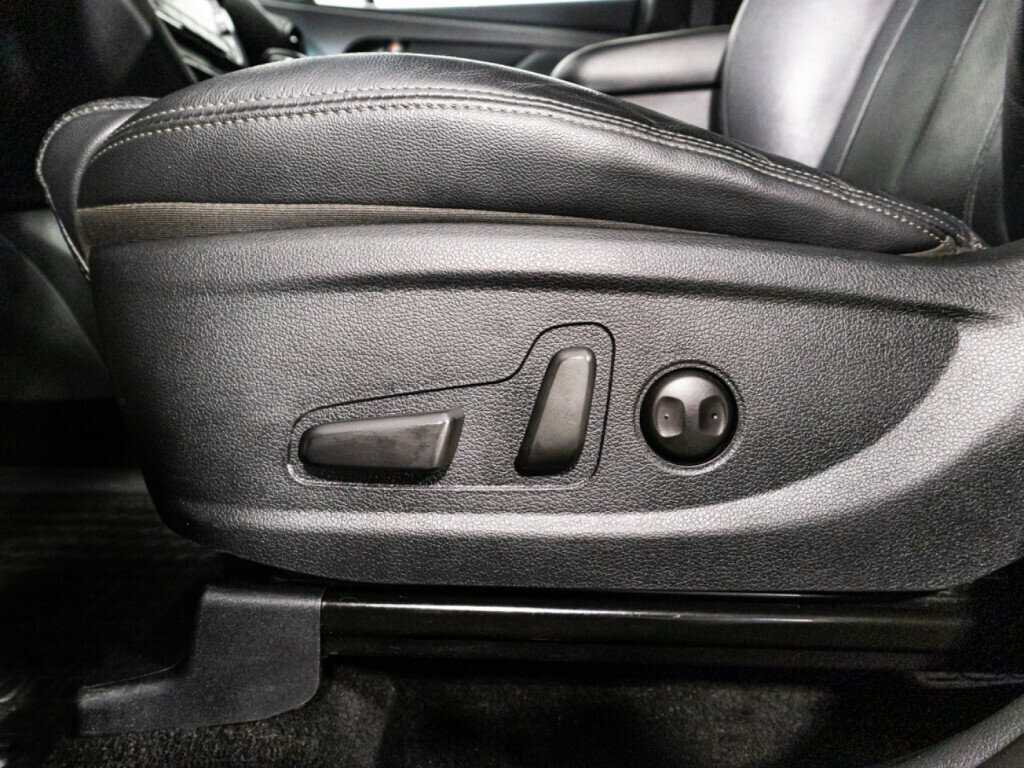 Hyundai Santa Fe 2019 года с пробегом. Фото: #20