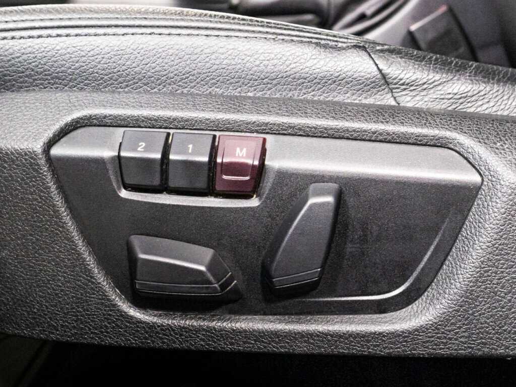 BMW 3 серии 2012 года с пробегом. Фото: #17