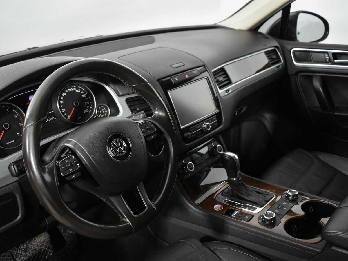 Volkswagen Touareg 2013 года с пробегом. Фото: #8