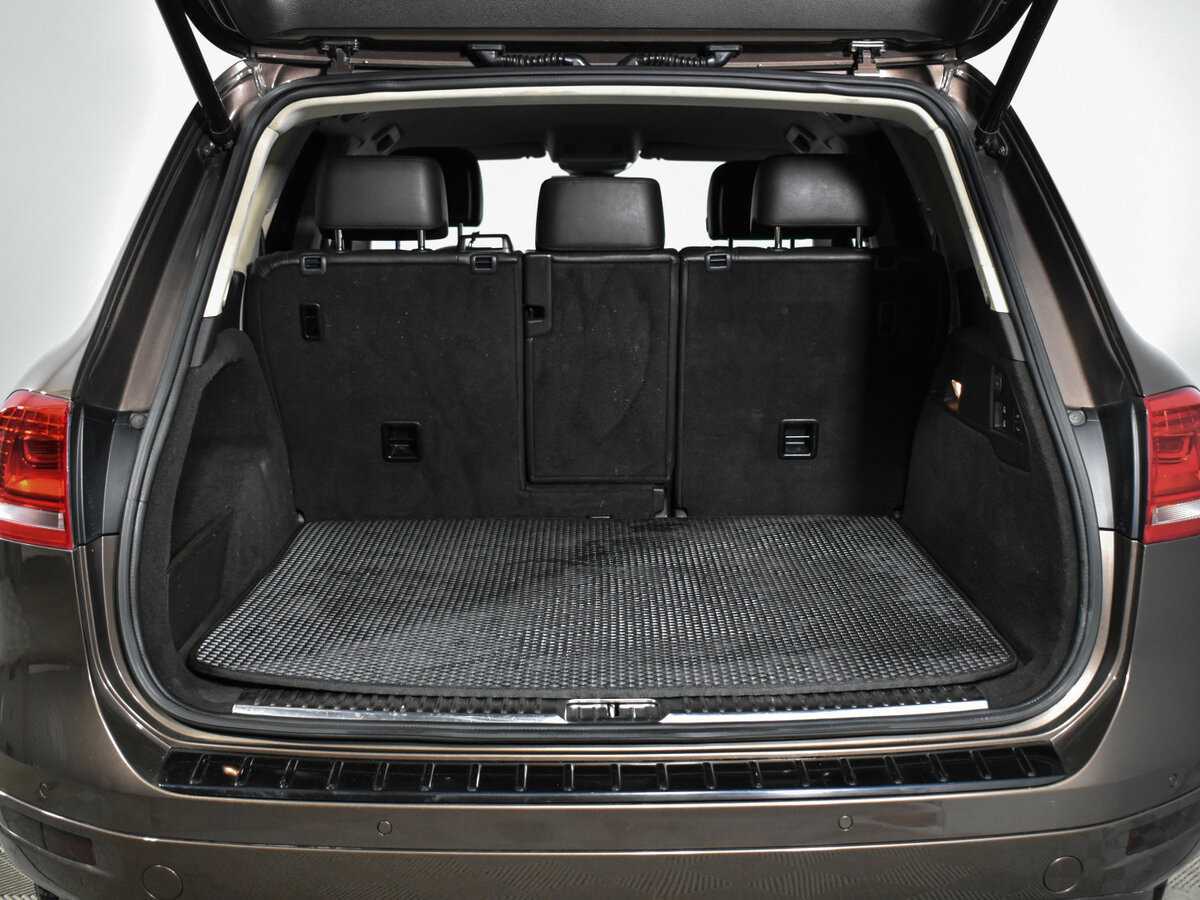 Volkswagen Touareg 2013 года с пробегом. Фото: #17