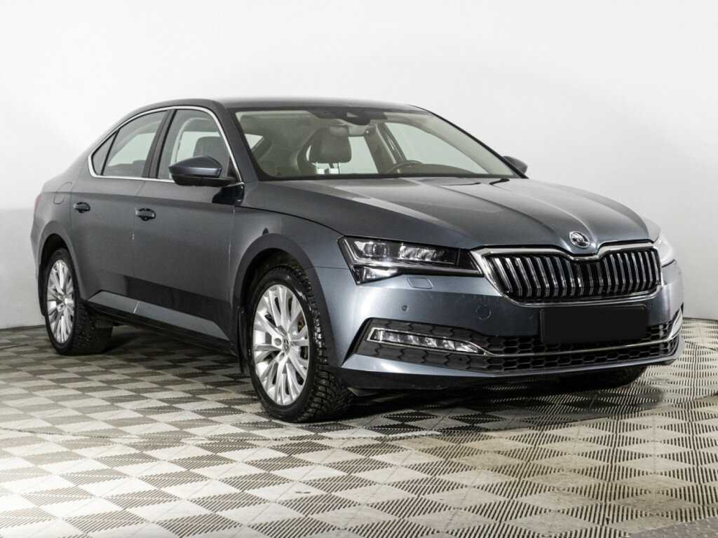 Skoda Superb 2020 года с пробегом. Фото: #2