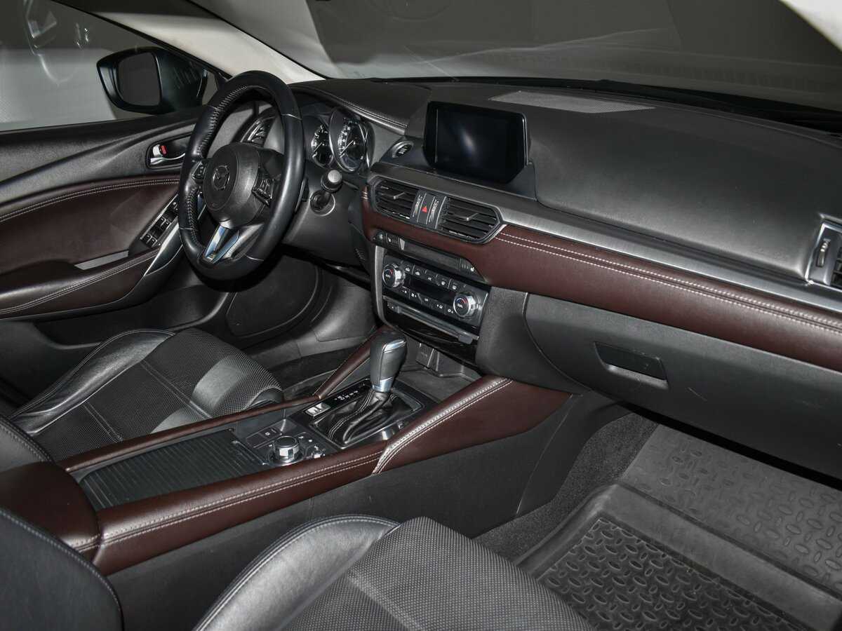 Mazda 6 2017 года с пробегом. Фото: #9
