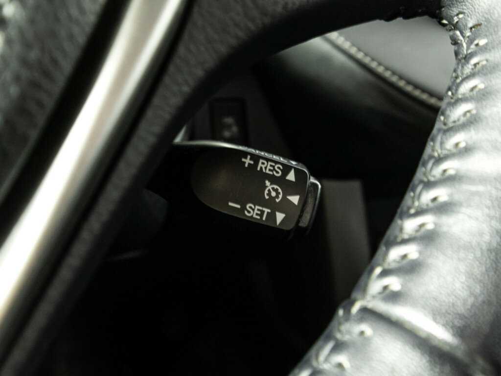 Toyota RAV4 2015 года с пробегом. Фото: #16