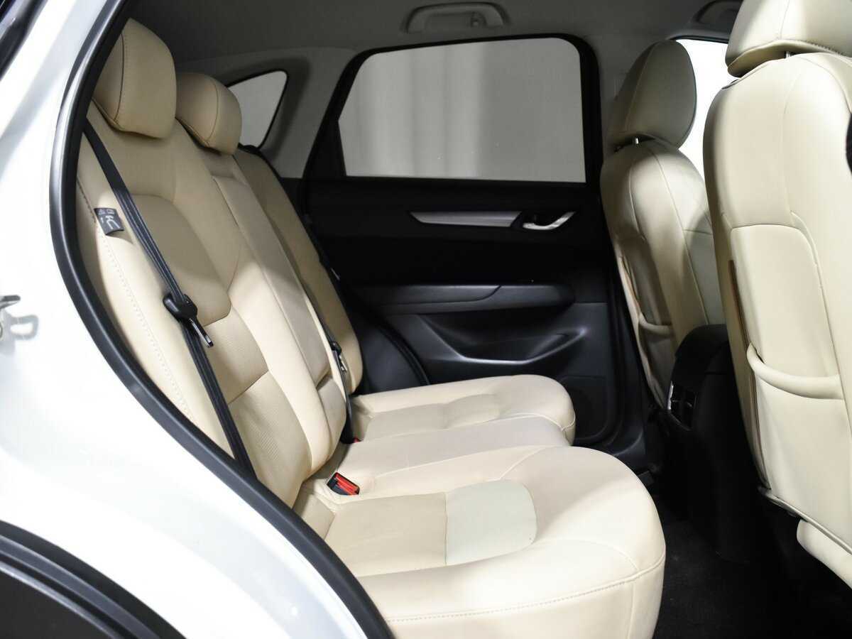 Mazda CX-5 2017 года с пробегом. Фото: #9