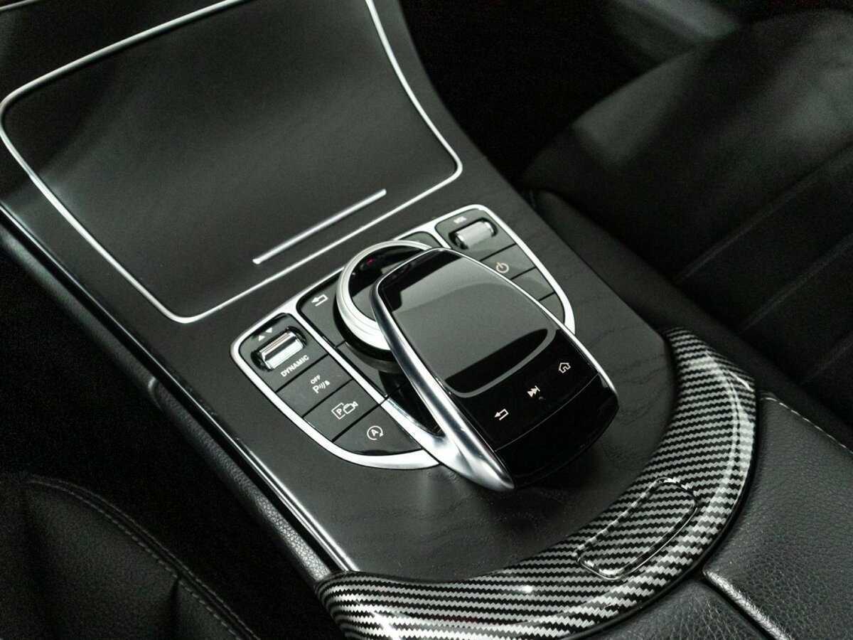 Mercedes-Benz C-Класс 2018 года с пробегом. Фото: #16
