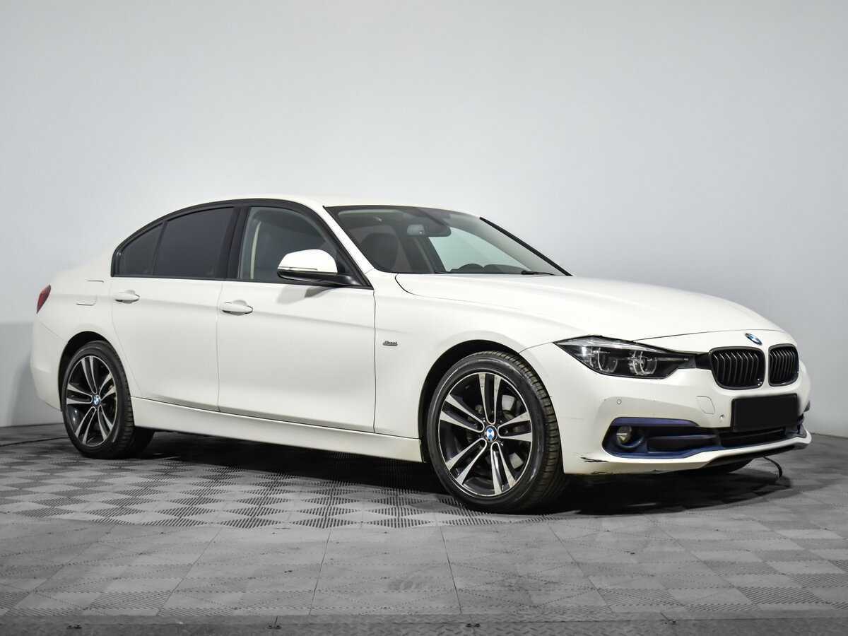 BMW 3 серии 2017 года с пробегом. Фото: #2