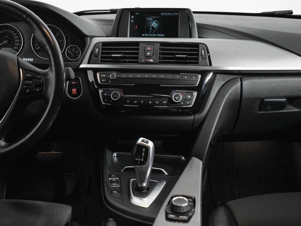 BMW 3 серии 2017 года с пробегом. Фото: #15