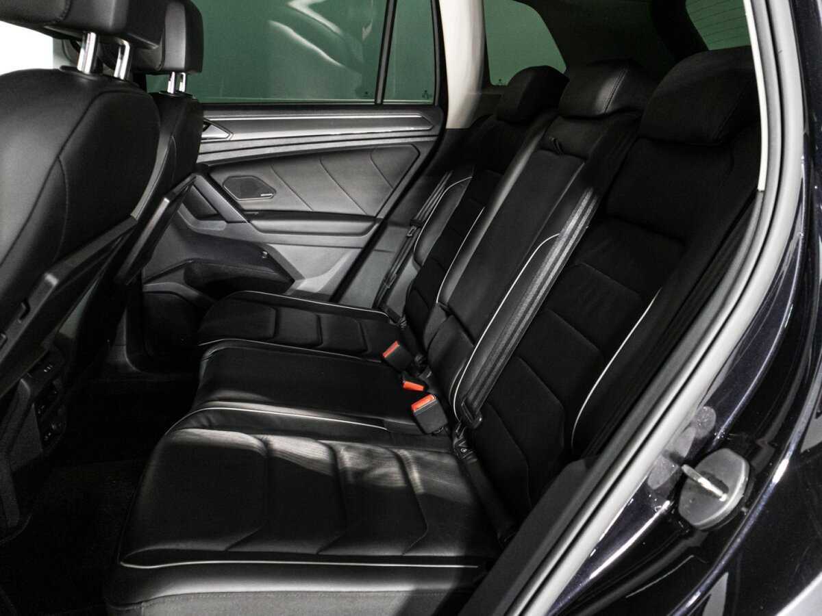 Volkswagen Tiguan 2018 года с пробегом. Фото: #9