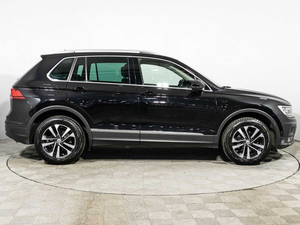 Volkswagen Tiguan 2019 года с пробегом. Фото: #3