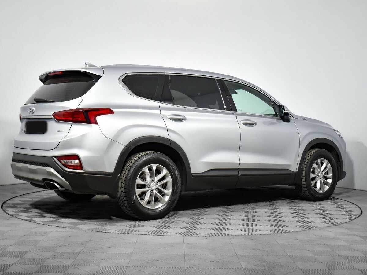 Hyundai Santa Fe 2018 года с пробегом. Фото: #3