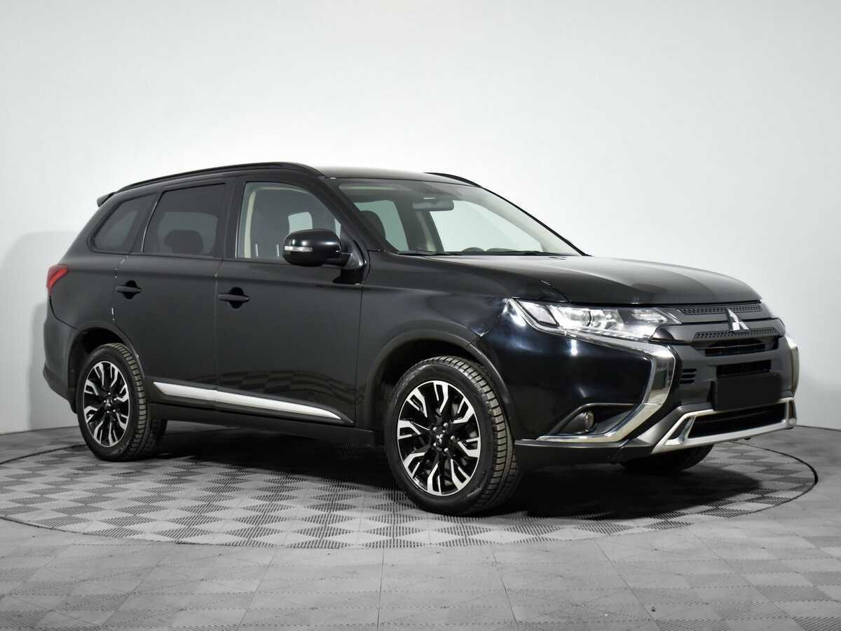Mitsubishi Outlander 2021 года с пробегом. Фото: #2