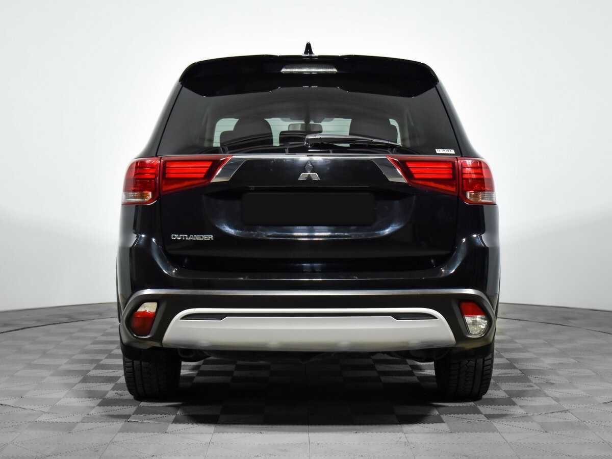 Mitsubishi Outlander 2021 года с пробегом. Фото: #4