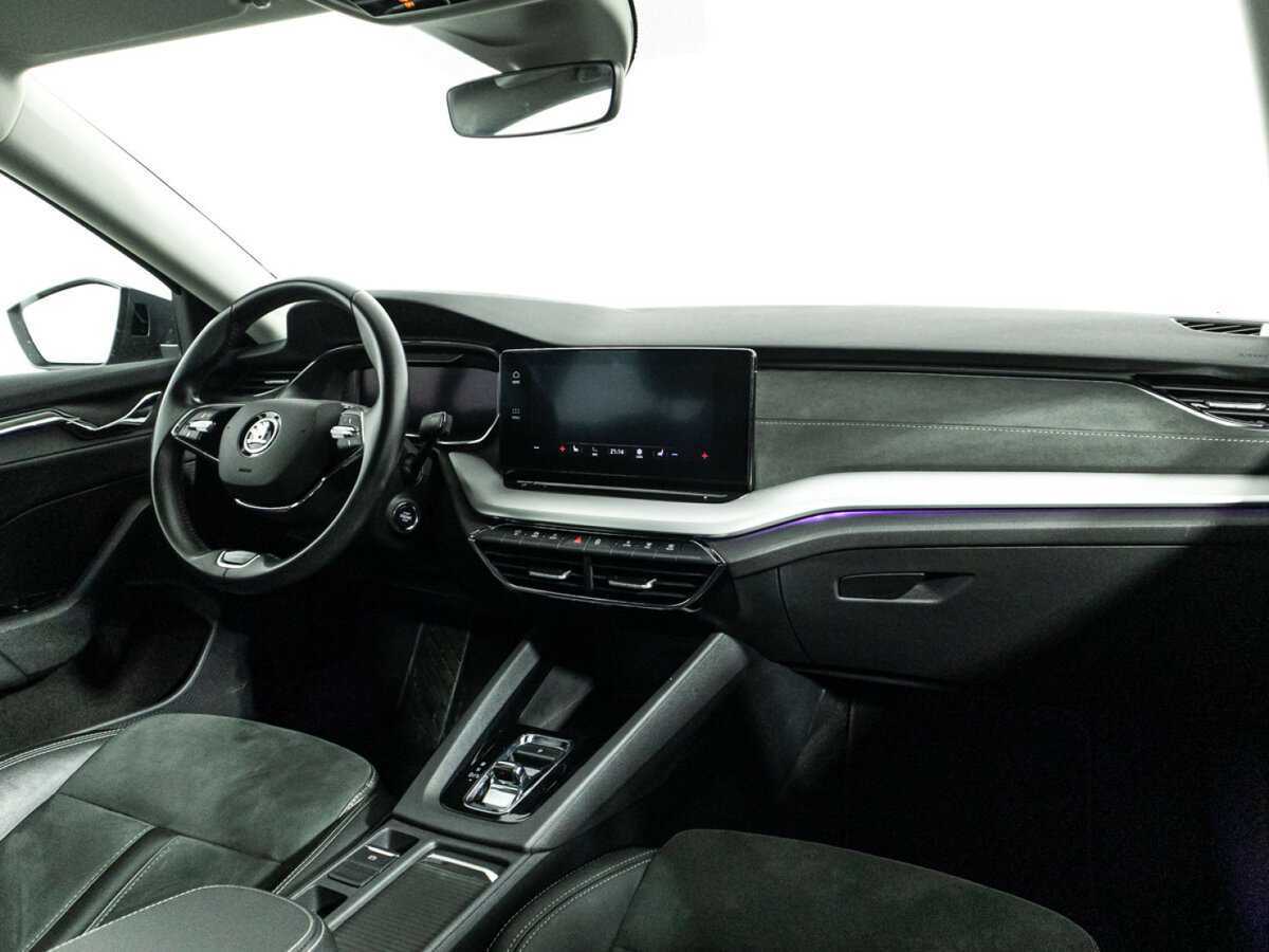 Skoda Octavia 2021 года с пробегом. Фото: #8