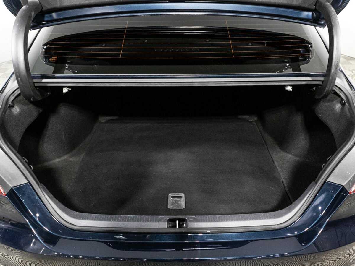 Toyota Camry 2020 года с пробегом. Фото: #14