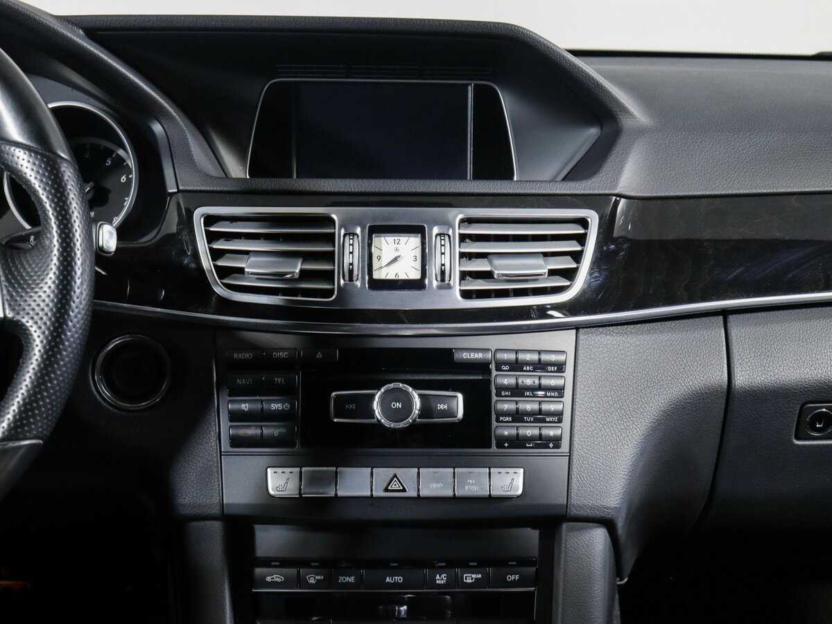 Mercedes-Benz E-Класс 2015 года с пробегом. Фото: #12