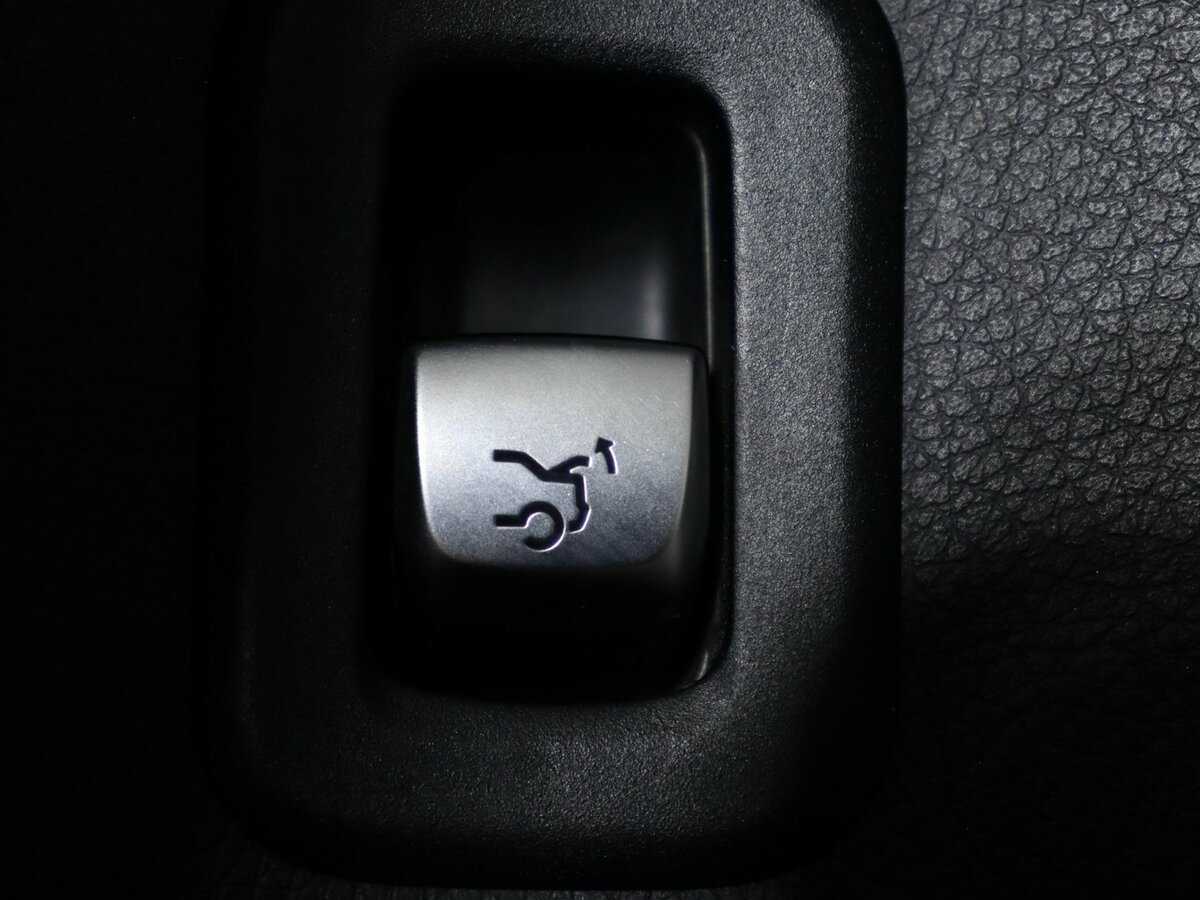 Mercedes-Benz C-Класс 2018 года с пробегом. Фото: #16