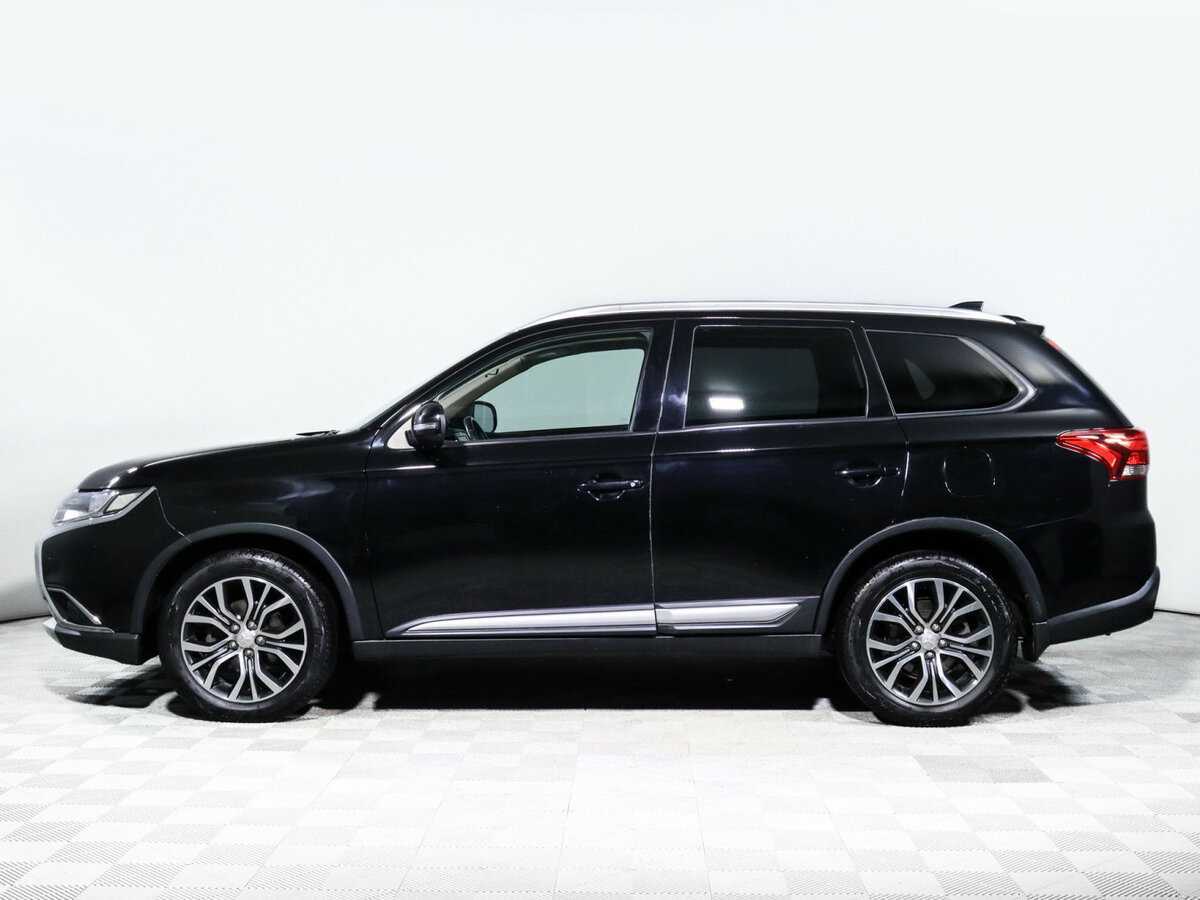 Mitsubishi Outlander 2018 года с пробегом. Фото: #4