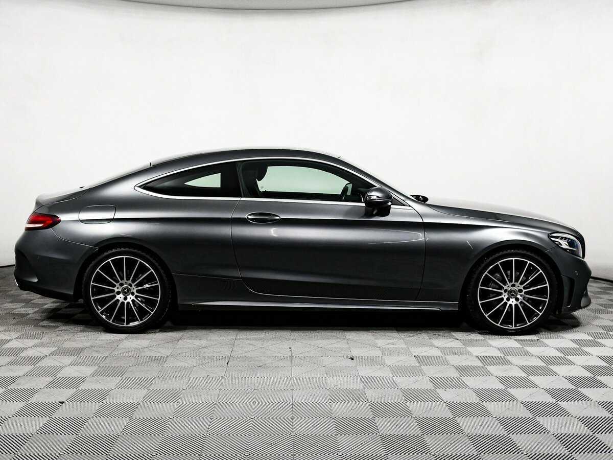 Mercedes-Benz C-Класс 2018 года с пробегом. Фото: #3