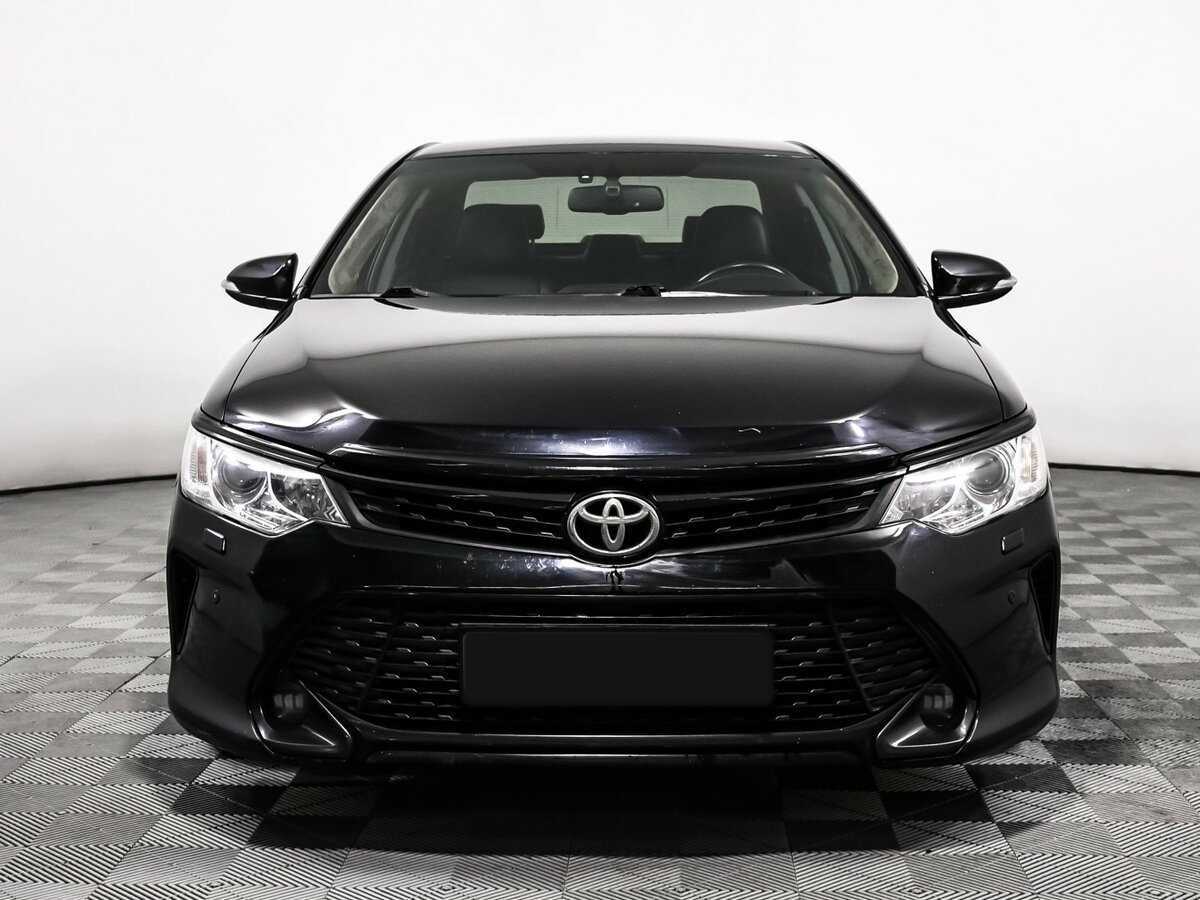 Toyota Camry 2017 года с пробегом. Фото: #1