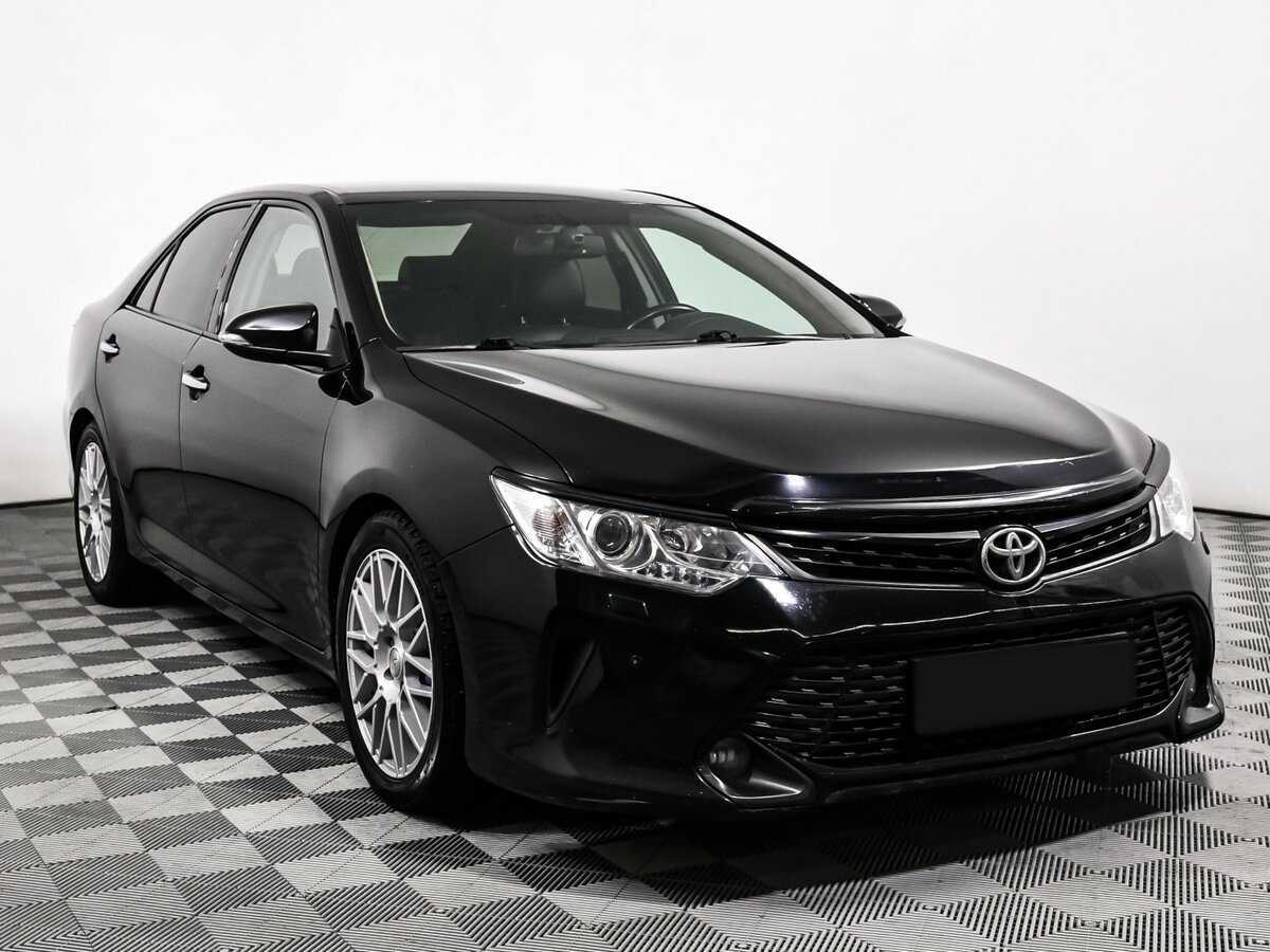 Toyota Camry 2017 года с пробегом. Фото: #2