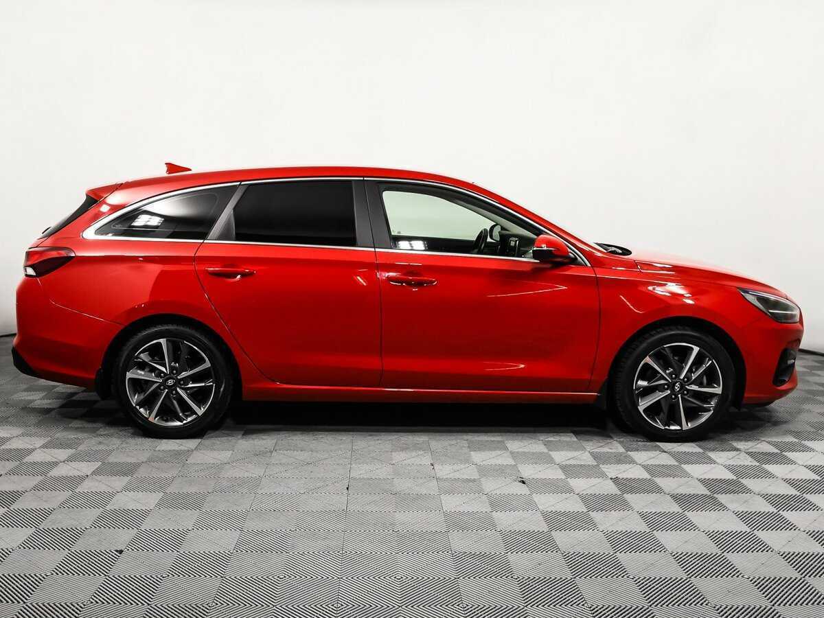 Hyundai i30 2022 года с пробегом. Фото: #3
