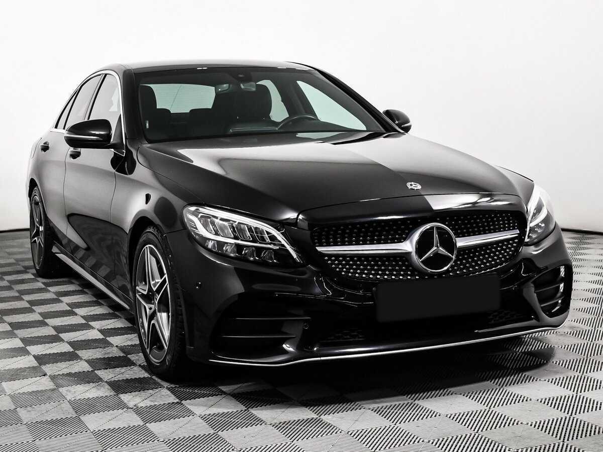 Mercedes-Benz C-Класс 2018 года с пробегом. Фото: #2
