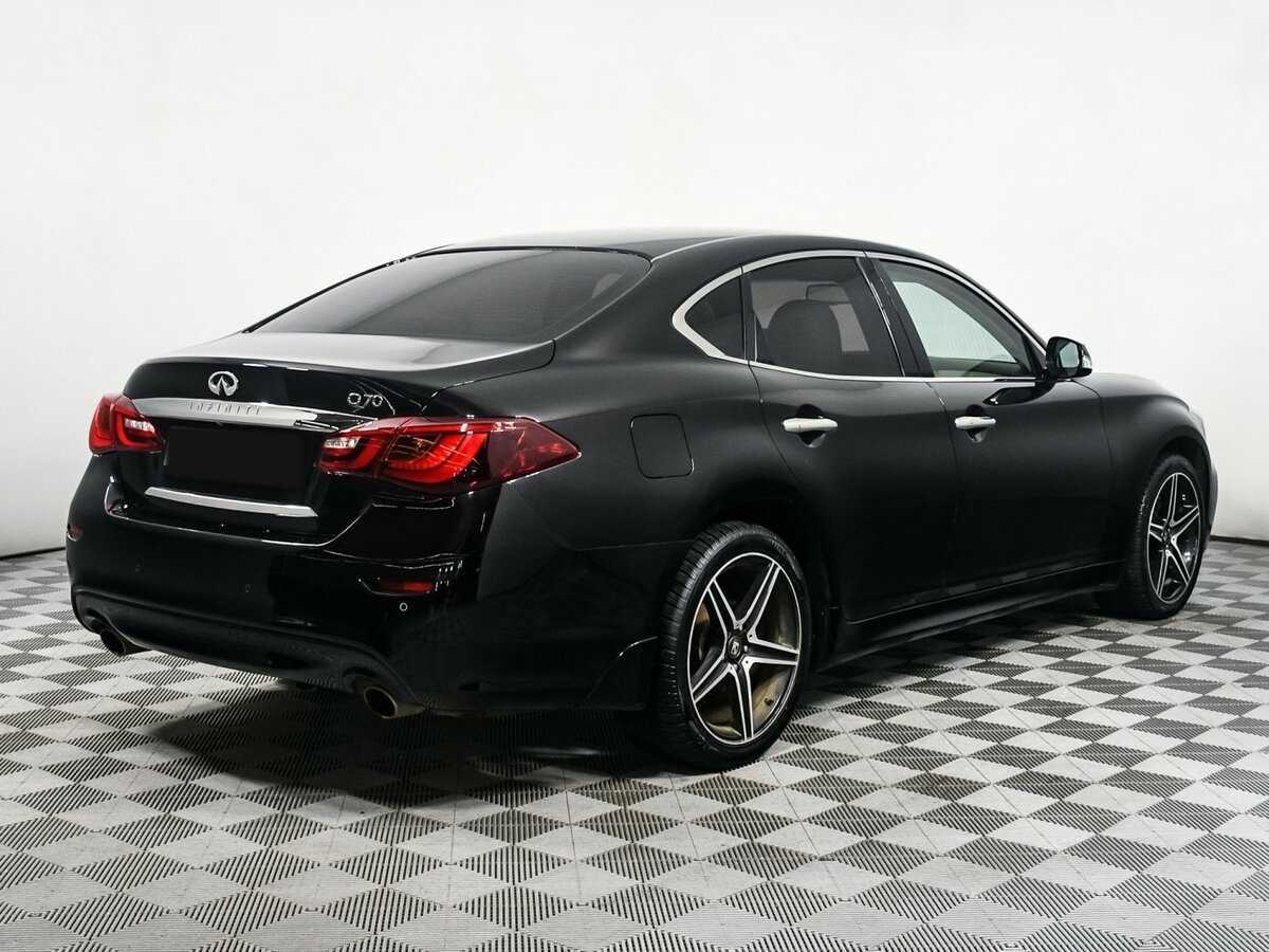 Infiniti Q70 2016 года с пробегом. Фото: #3