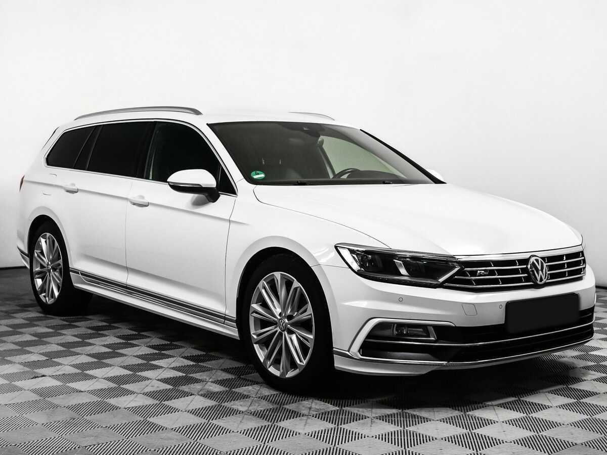 Volkswagen Passat 2019 года с пробегом. Фото: #2