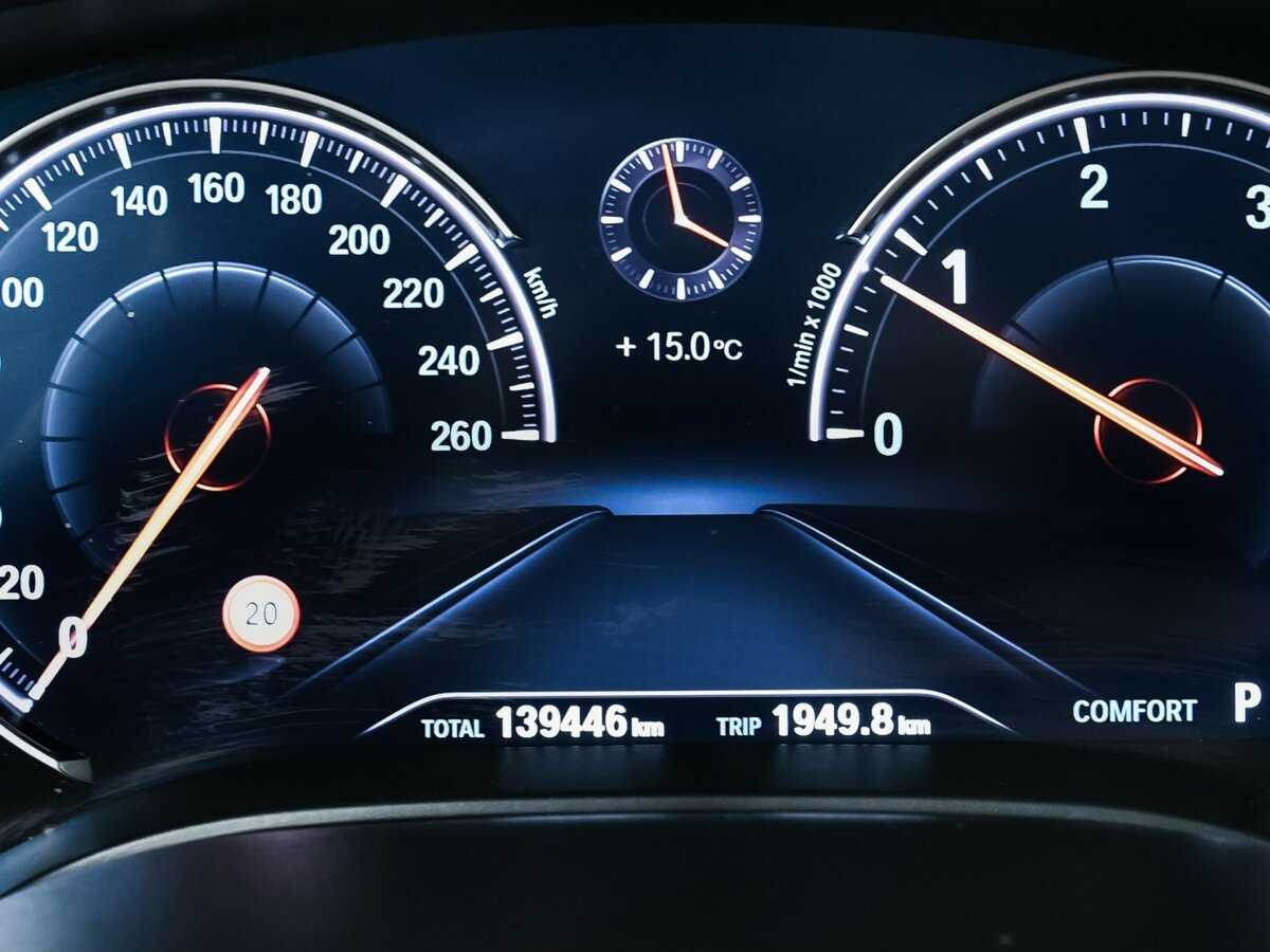 BMW 5 серии 2017 года с пробегом. Фото: #9